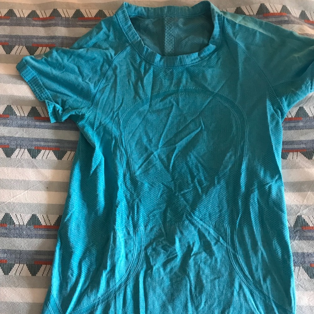 Lululemon Run Swiftly Tee Size 4